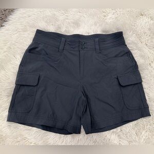Eddie Bauer trail cargo shorts| size 4